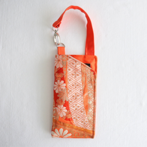 kimono glass case orange kichō(几帳)